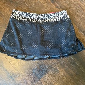 Lululemon Pace Setter Running Skirt (size 8?)